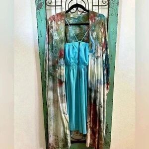 Ethos beautiful tie-dyed full length Kimono wrap. OS